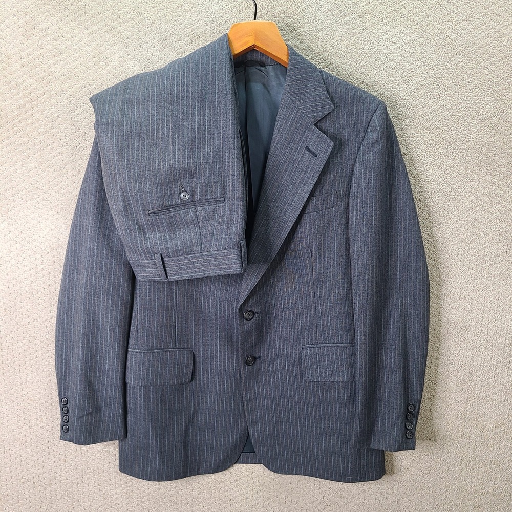 Vintage Cricketeer Suit Mens 40R Gray Striped 2 Piece Wool Two Button 31x30